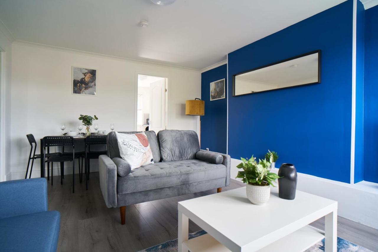 Dunalastair Apartment *